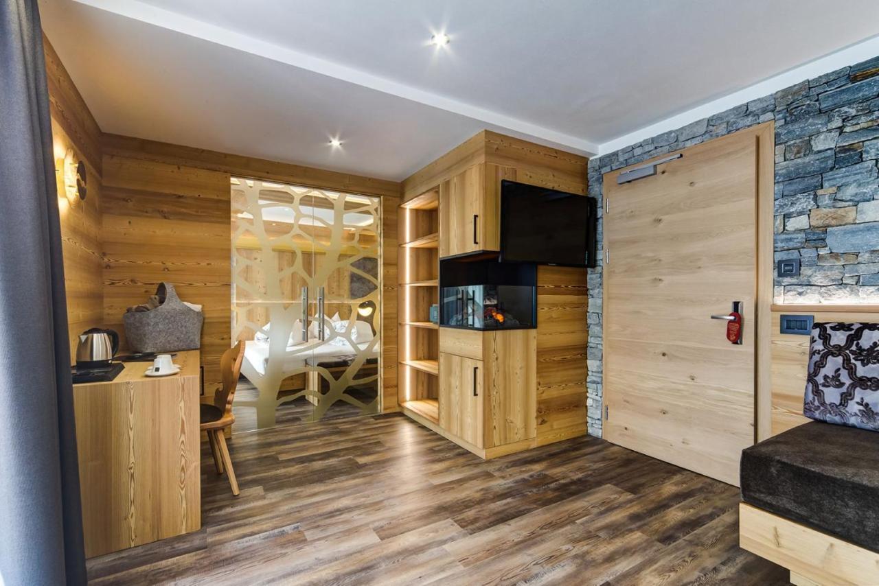 Hotel Muliac Selva di Val Gardena Bagian luar foto