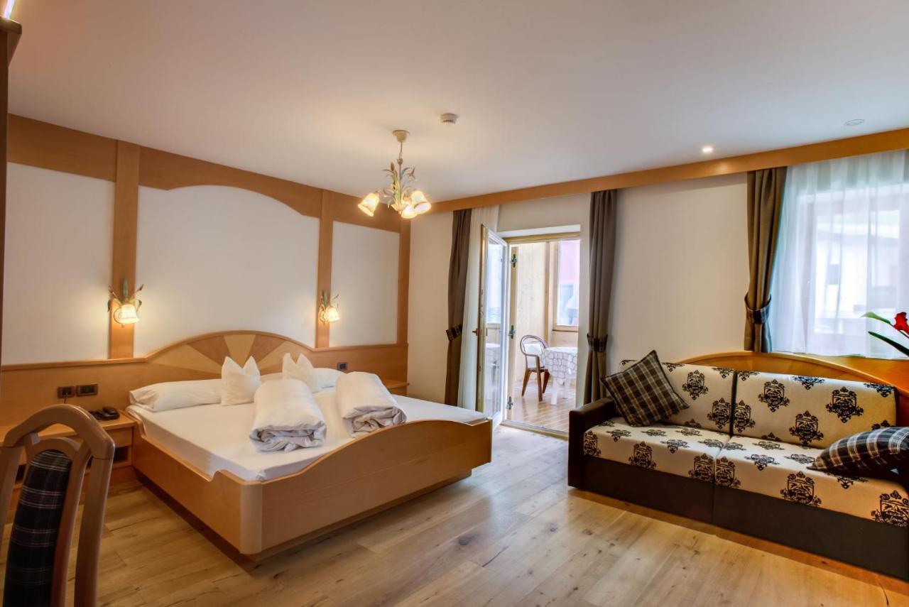 Hotel Muliac Selva di Val Gardena Bagian luar foto