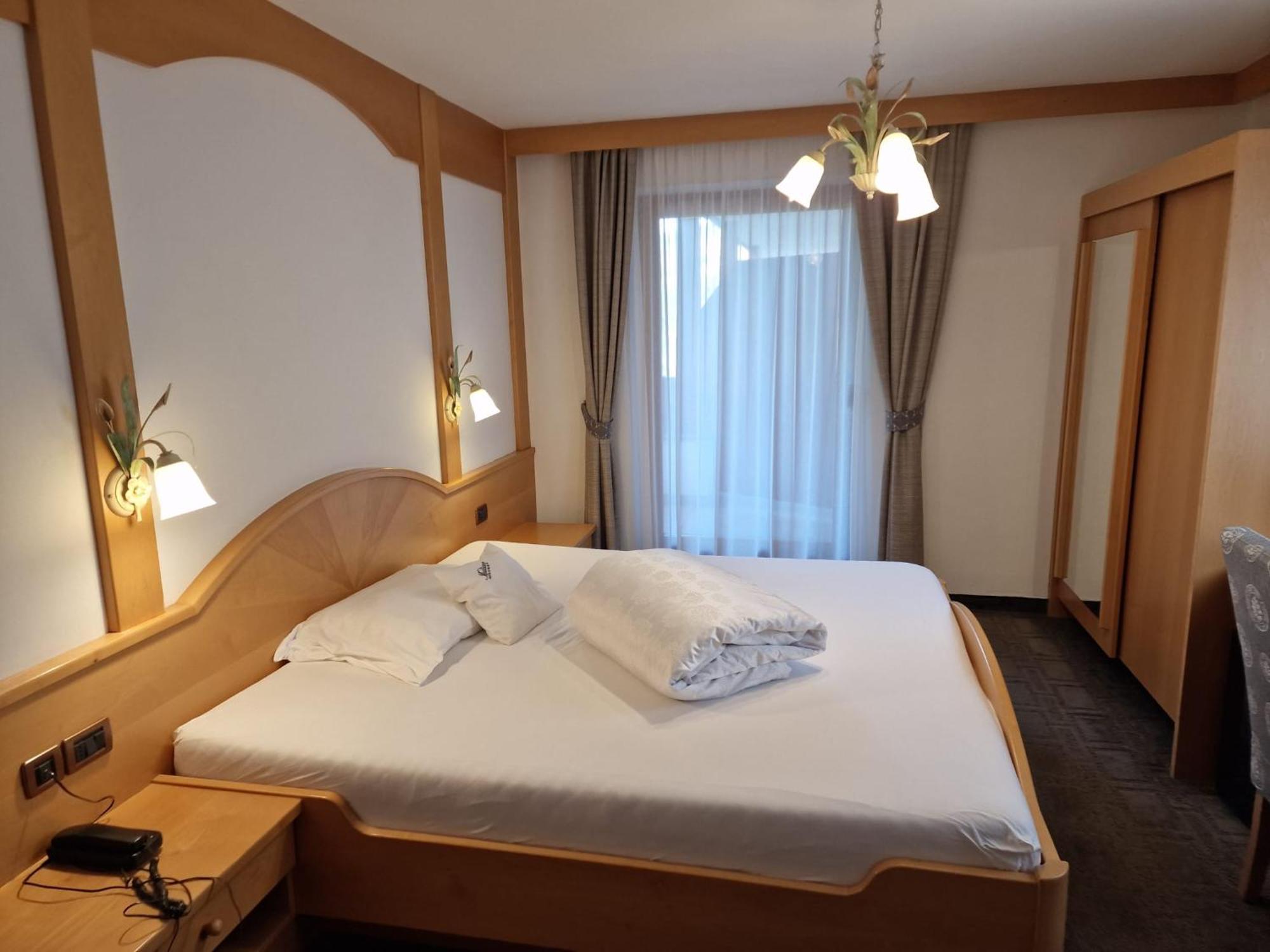 Hotel Muliac Selva di Val Gardena Bagian luar foto