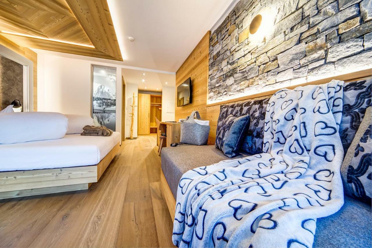 Hotel Muliac Selva di Val Gardena Bagian luar foto